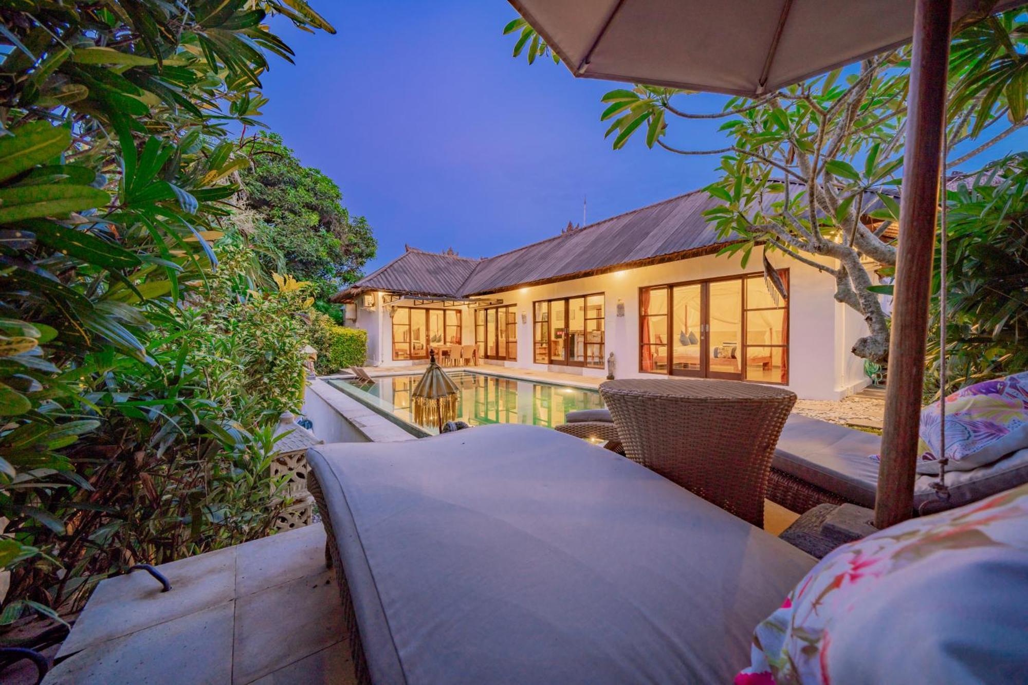 Bali Sunyi Villas Jimbaran  Luaran gambar