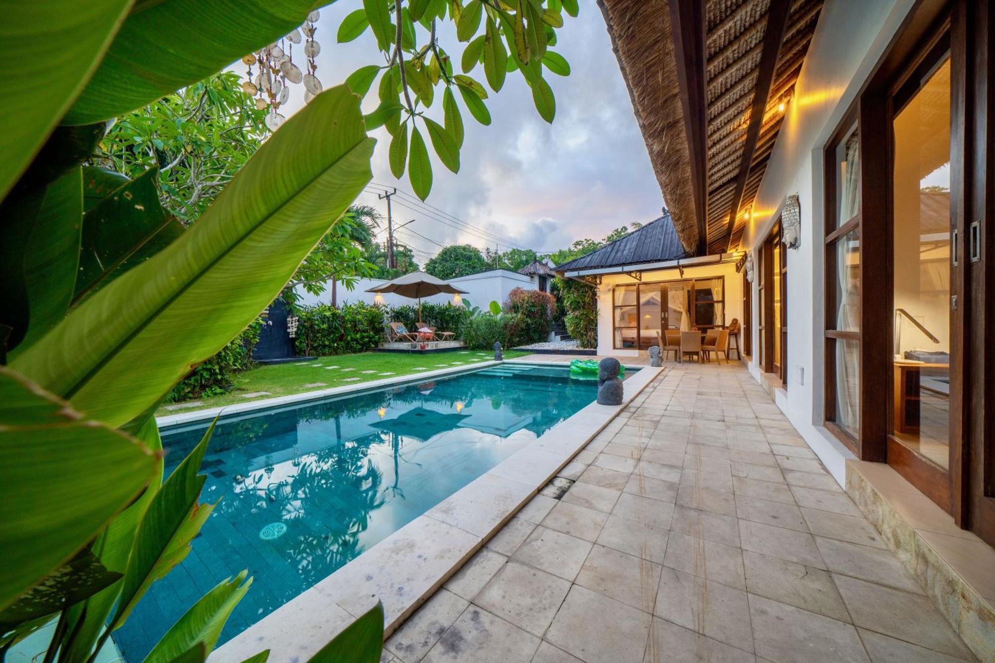 Bali Sunyi Villas Jimbaran  Luaran gambar