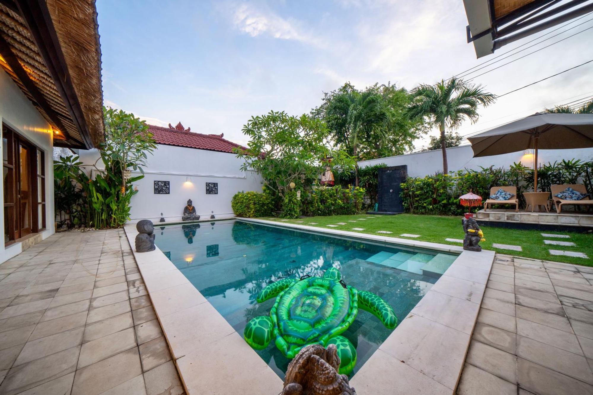 Bali Sunyi Villas Jimbaran  Luaran gambar