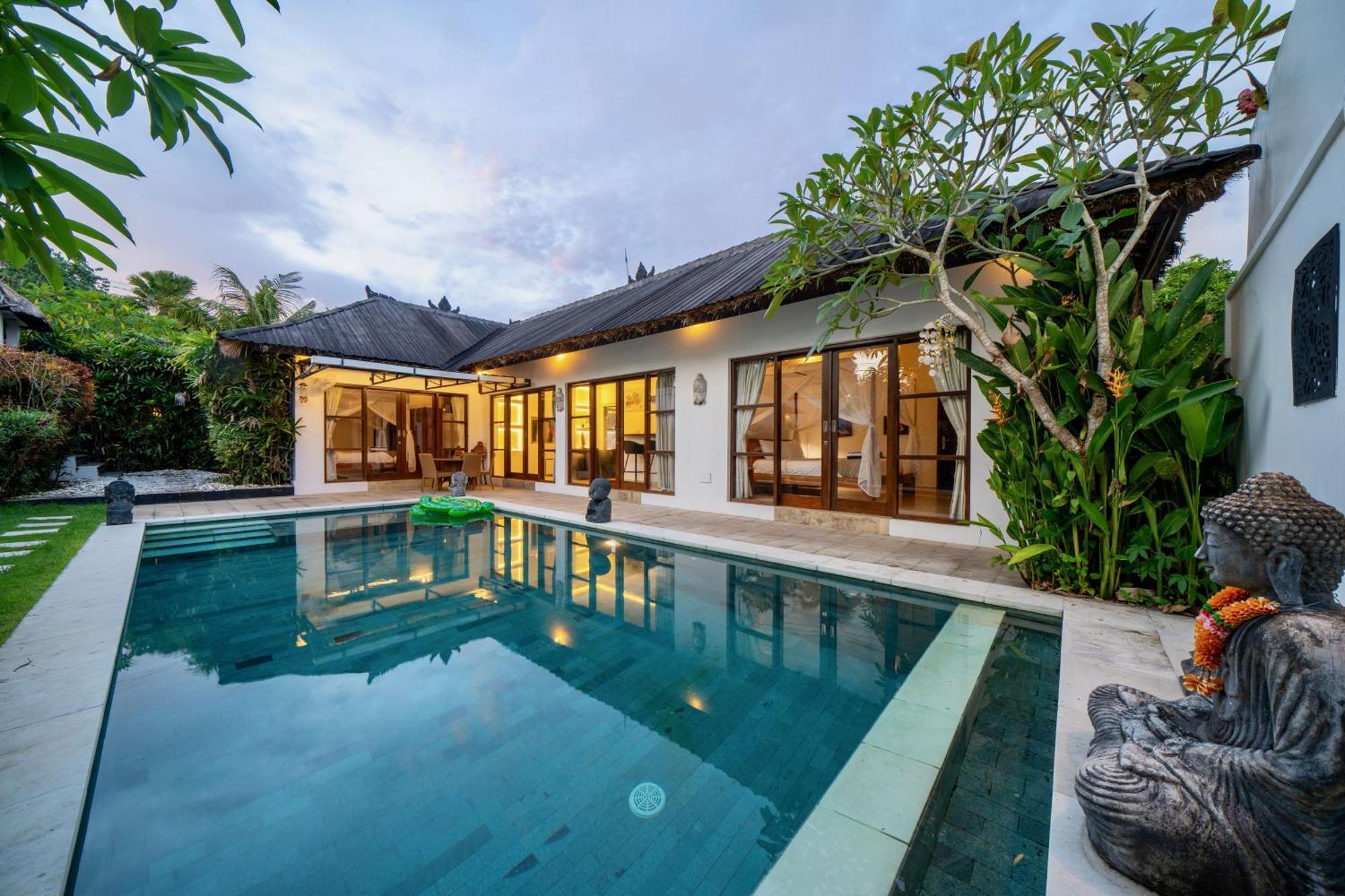Bali Sunyi Villas Jimbaran  Luaran gambar