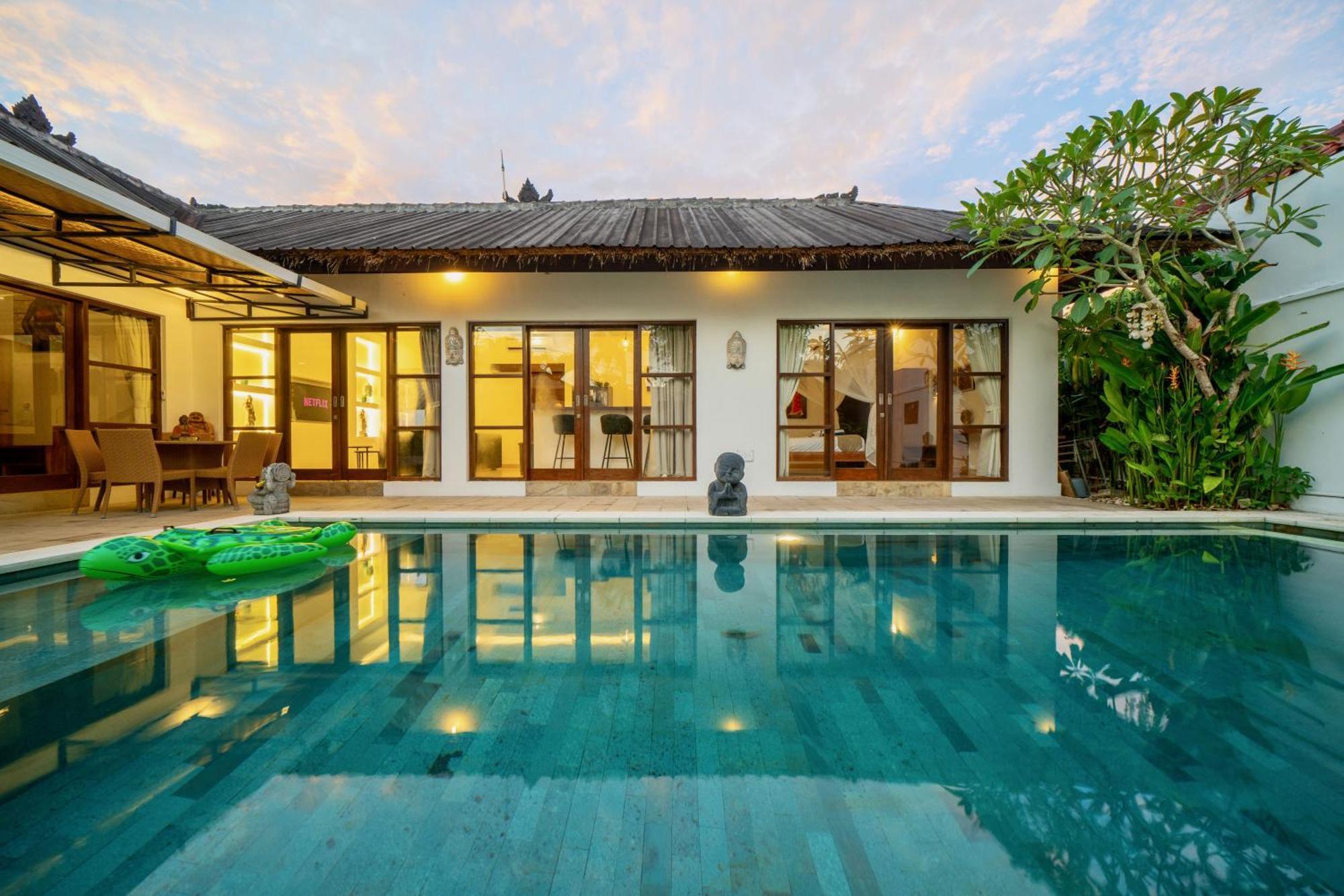 Bali Sunyi Villas Jimbaran  Luaran gambar