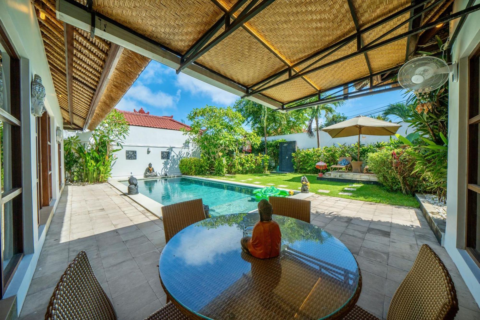 Bali Sunyi Villas Jimbaran  Luaran gambar